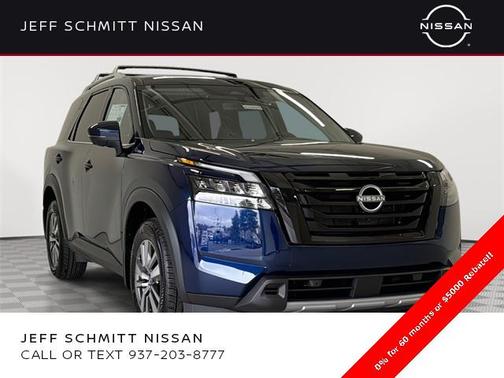 2025 Nissan Pathfinder SL 4WD