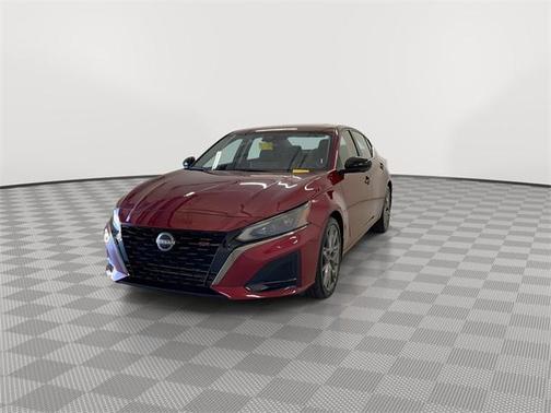 2024 Nissan Altima SR VC-Turbo FWD