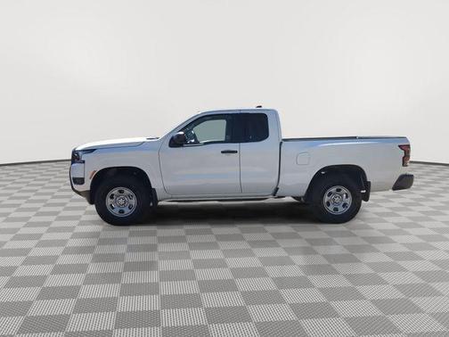 2025 Nissan Frontier S