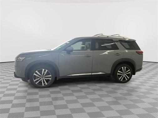 2025 Nissan Pathfinder Platinum 4WD