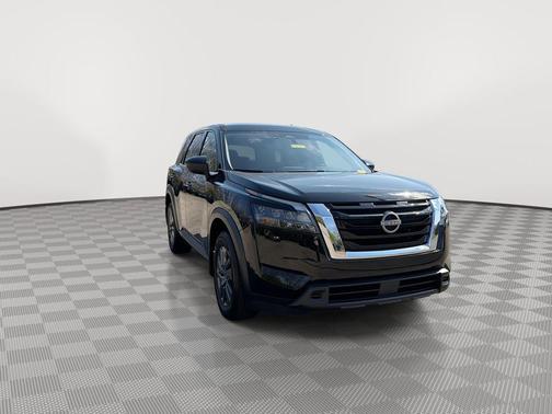 Super Black 2025 Nissan Pathfinder S 4WD