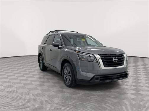 2024 Nissan Pathfinder SV FWD