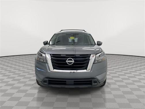 2024 Nissan Pathfinder SV FWD
