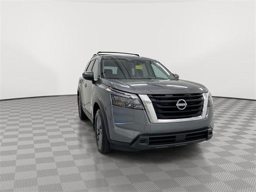 2024 Nissan Pathfinder SV FWD