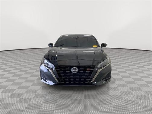 2024 Nissan Altima SR Intelligent AWD