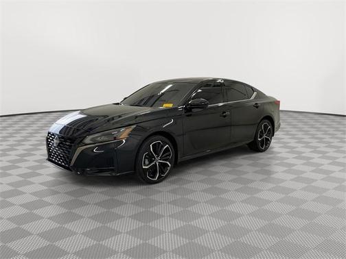 2024 Nissan Altima SR Intelligent AWD