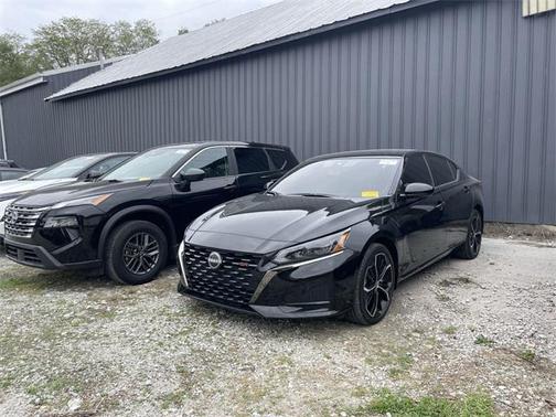 2024 Nissan Altima SR Intelligent AWD