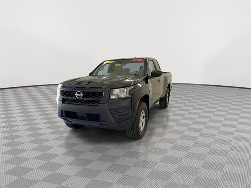 2025 Nissan Frontier S