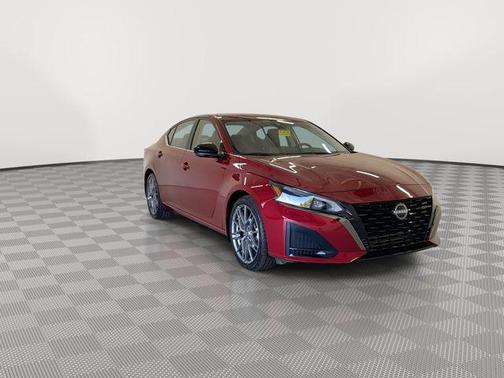 2024 Nissan Altima SR VC-Turbo FWD