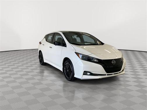 2024 Nissan Leaf SV PLUS