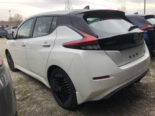 2024 Nissan Leaf SV PLUS