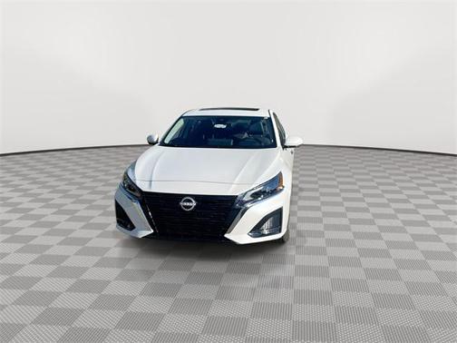 2025 Nissan Altima 2.5 SL