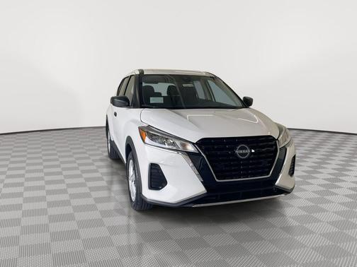 Fresh Powder 2025 Nissan Kicks S