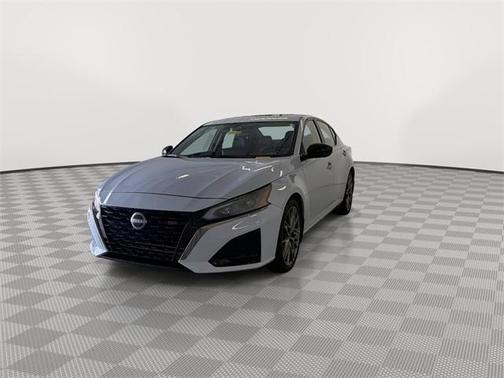 2024 Nissan Altima SR VC-Turbo FWD