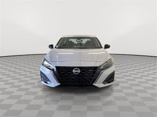 2025 Nissan Altima SR AWD