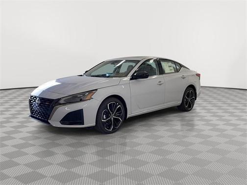 2025 Nissan Altima SR AWD