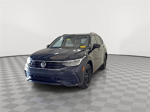 2022 Volkswagen Tiguan 2.0T SE R-Line Black 4MOTION