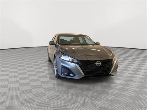 2025 Nissan Altima 2.5 SL