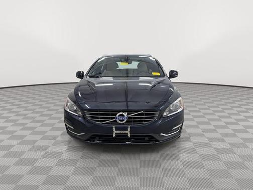 2017 Volvo V60 T5 Premier