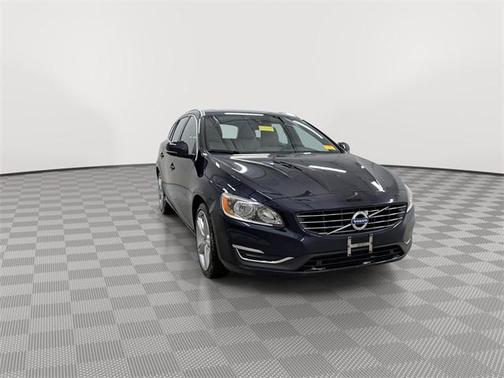 2017 Volvo V60 T5 Premier