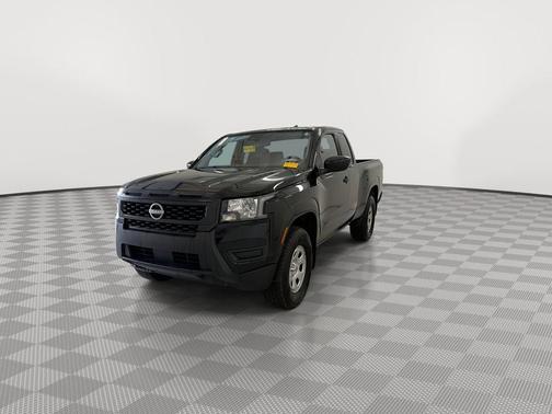 Super Black 2025 Nissan Frontier S