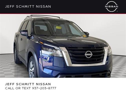 2024 Nissan Pathfinder SL 4WD