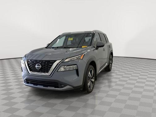 2022 Nissan Rogue SL