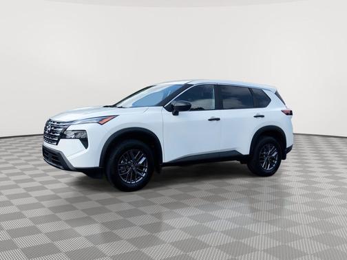 Glacier White 2026 Nissan Rogue S