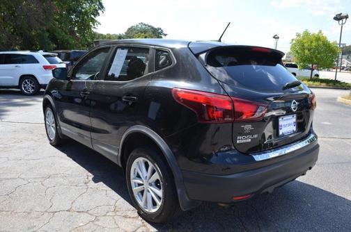 2018 Nissan Rogue Sport S