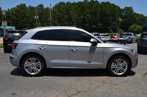 2018 Audi Q5 2.0T Premium Plus