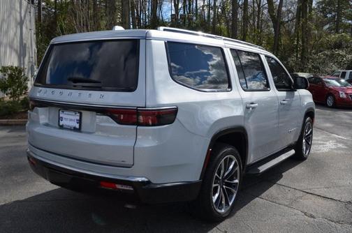 2022 Jeep Wagoneer Series II 4x4
