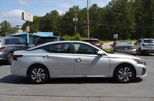 2023 Nissan Altima S FWD