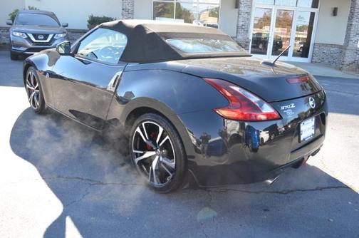 2018 Nissan 370Z Touring Sport