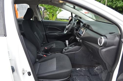 2021 Nissan Versa 1.6 S