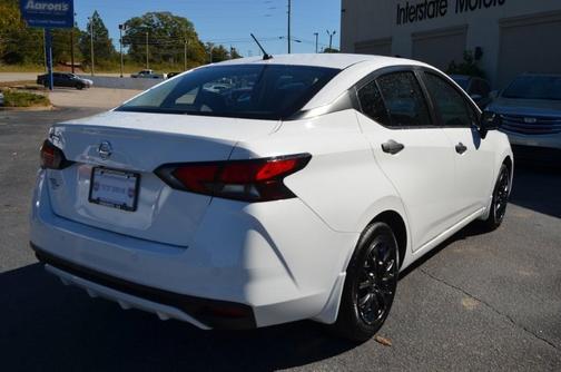 2021 Nissan Versa 1.6 S