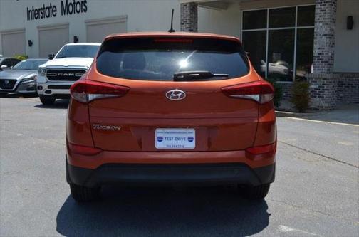 2016 Hyundai TUCSON SE