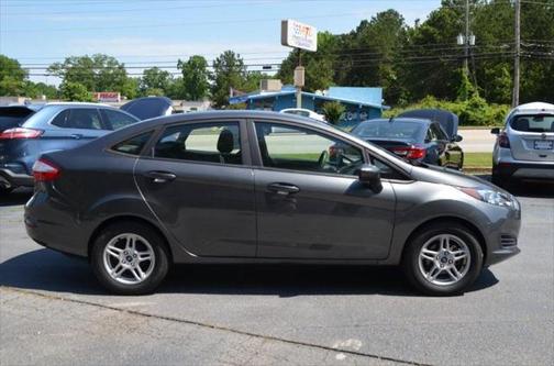 2018 Ford Fiesta SE