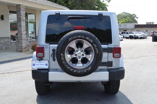 2015 Jeep Wrangler Sahara