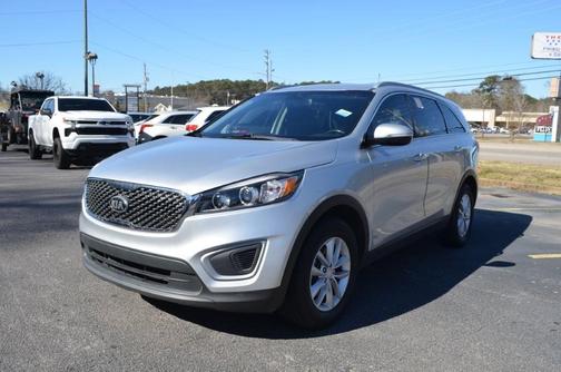 2018 Kia Sorento LX