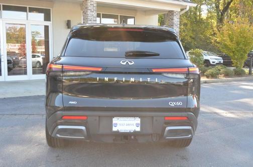 2023 INFINITI QX60 AUTOGRAPH