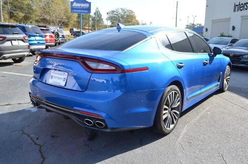 2019 Kia Stinger Base