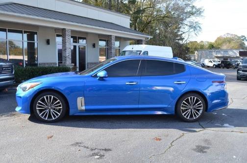 2019 Kia Stinger Base