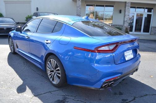 2019 Kia Stinger Base
