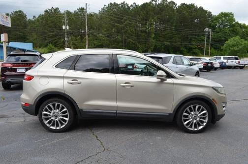Palladium White Gold Metallic 2017 Lincoln MKC Reserve
