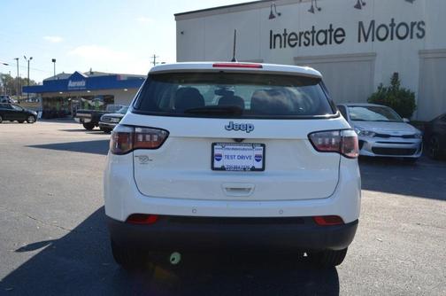 2018 Jeep Compass Sport