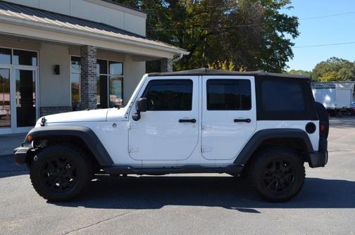 2017 Jeep Wrangler Unlimited Sport