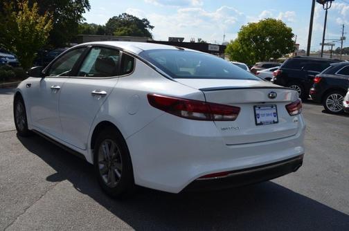 2017 Kia Optima LX Turbo