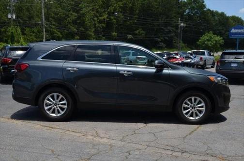 2020 Kia Sorento LX