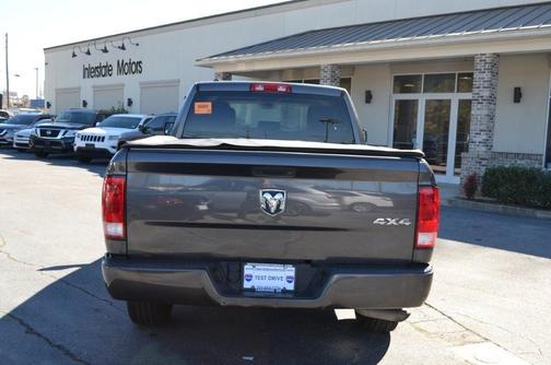 2017 RAM 1500 Tradesman/Express