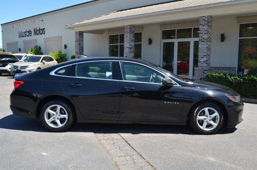 Mosaic Black Metallic 2018 Chevrolet Malibu 1LS